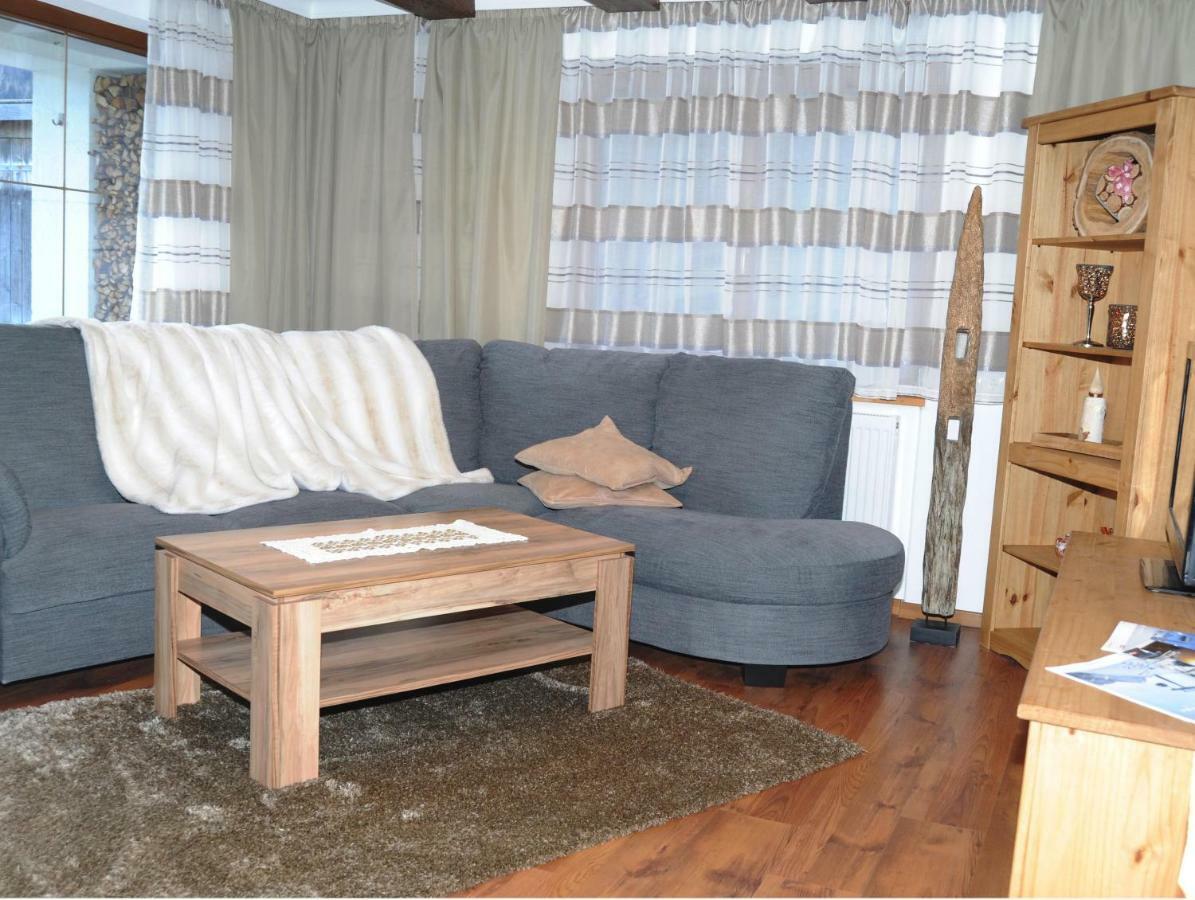 Ferienwohnung Bergler Trins Ngoại thất bức ảnh